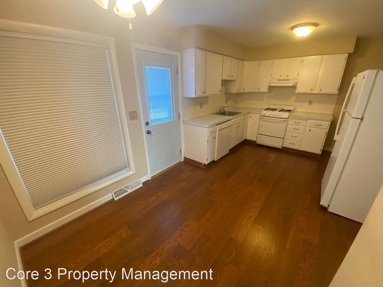 203 Eisenhower - Photo 2 of 15