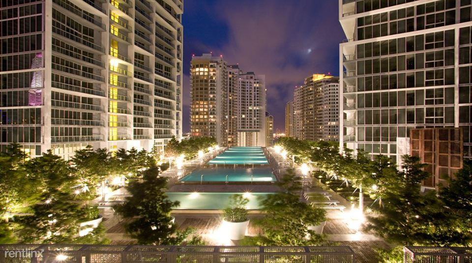 Icon Brickell - Photo 3 of 9