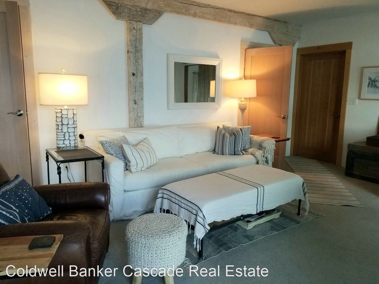 9260 S Lakeshore Rd - Photo 3 of 27