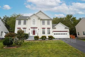 featured image of 20 Boulder Dr