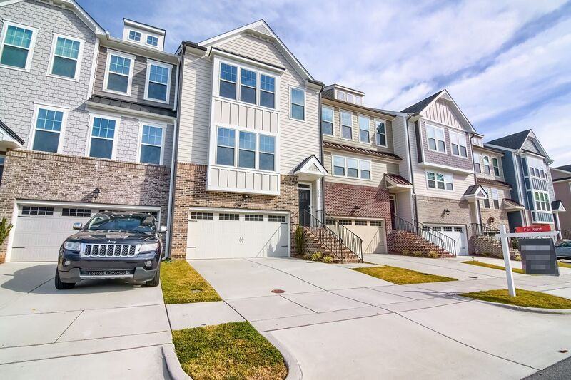 920 Dalton Ridge Pl - Photo 2 of 22