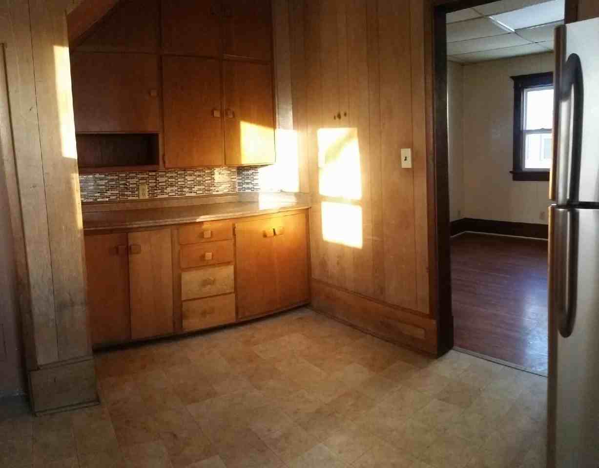 203 Elmwood St #1 - Photo 5 of 15