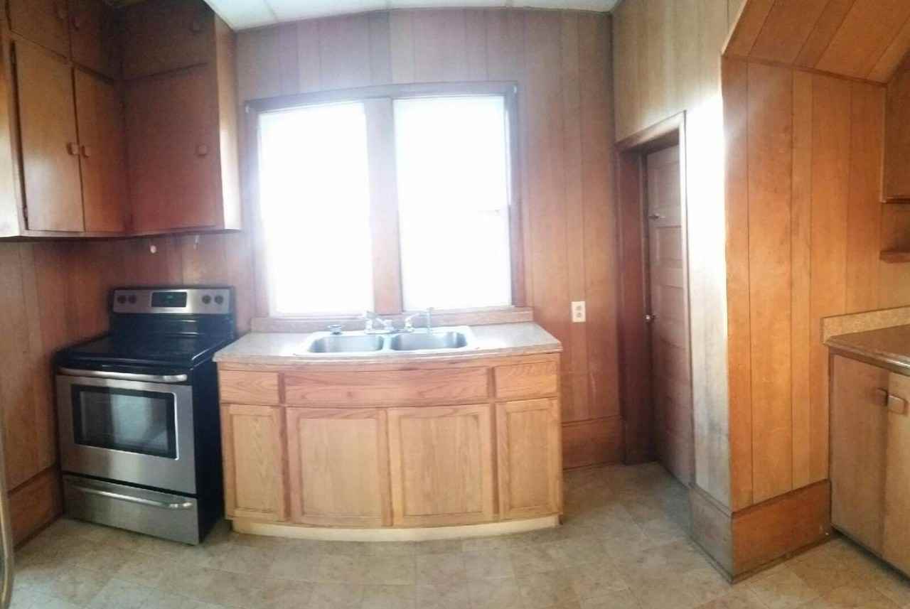 203 Elmwood St #1 - Photo 7 of 15