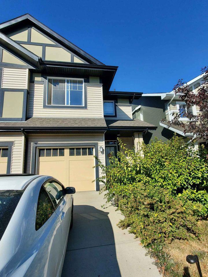 2786 Coughlan Green Southwest