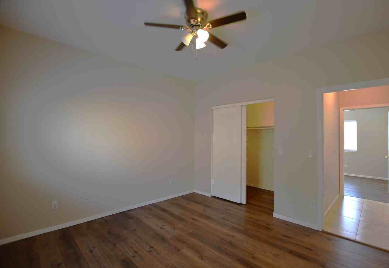 2300 E Magma Rd #27 - Photo 7 of 20