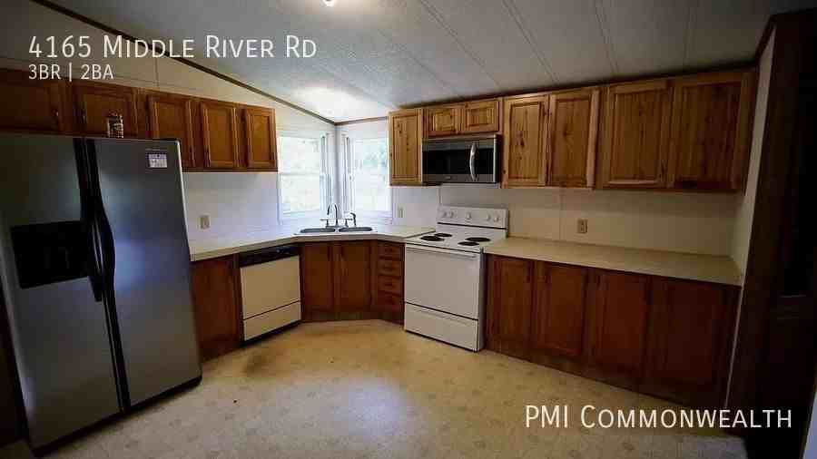 4165 Middle River Rd - Photo 2 of 16