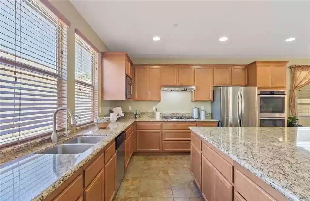 31790 Sweetwater Cir - Photo 3 of 24