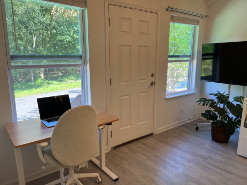 1015 Calhoun St #1A - Photo 4 of 15