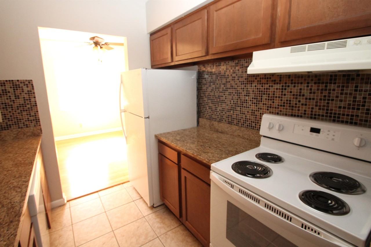 5140 EAST WILLOCK ROADAPT 5 #5140-05 - Photo 2 of 11