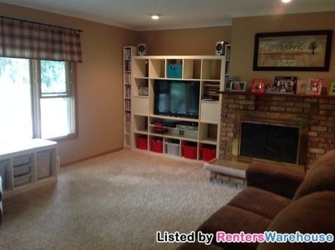 1604 Ramsey St - Photo 2 of 15