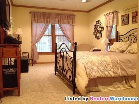 1604 Ramsey St - Photo 3 of 15