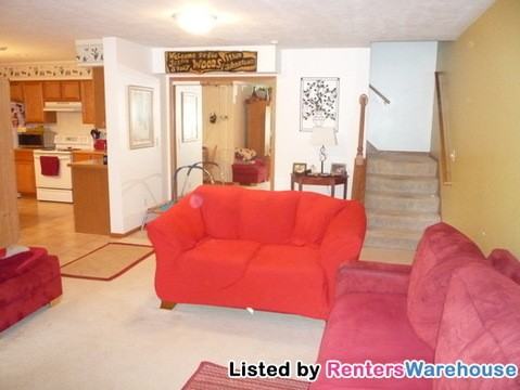 13914 Flay Ave N - Photo 3 of 9