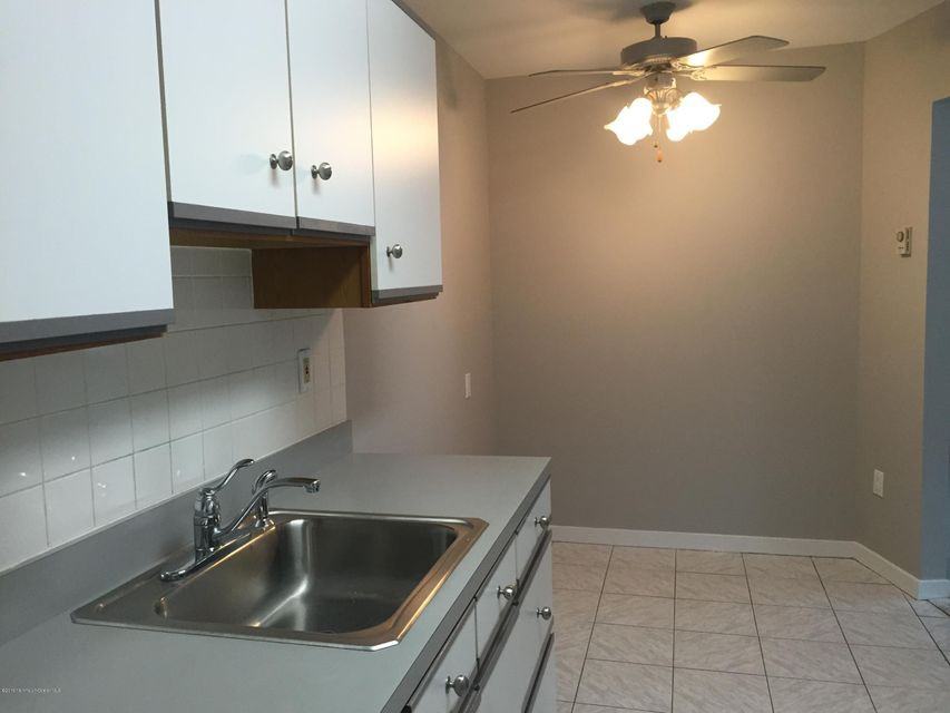 169 Amberly Dr Unit K - Photo 3 of 15