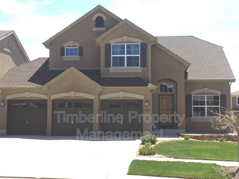 5751 Cisco Dr - Photo 2 of 31