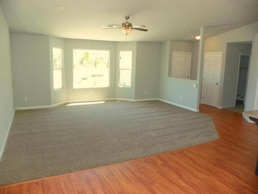 3256 Bridgewater Ct - Photo 2 of 14