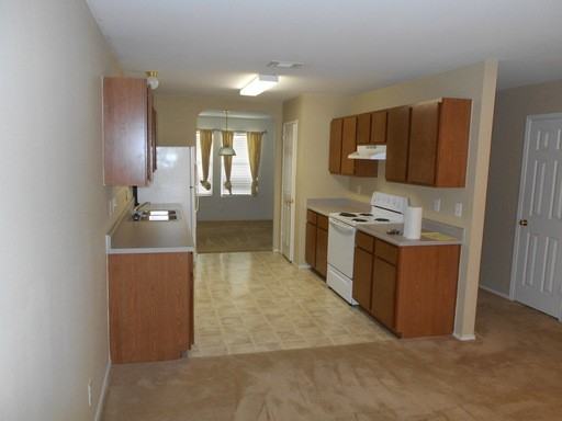 6238 Cypress Cir - Photo 3 of 11