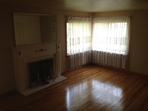 1109 Eclipse Pl - Photo 3 of 15
