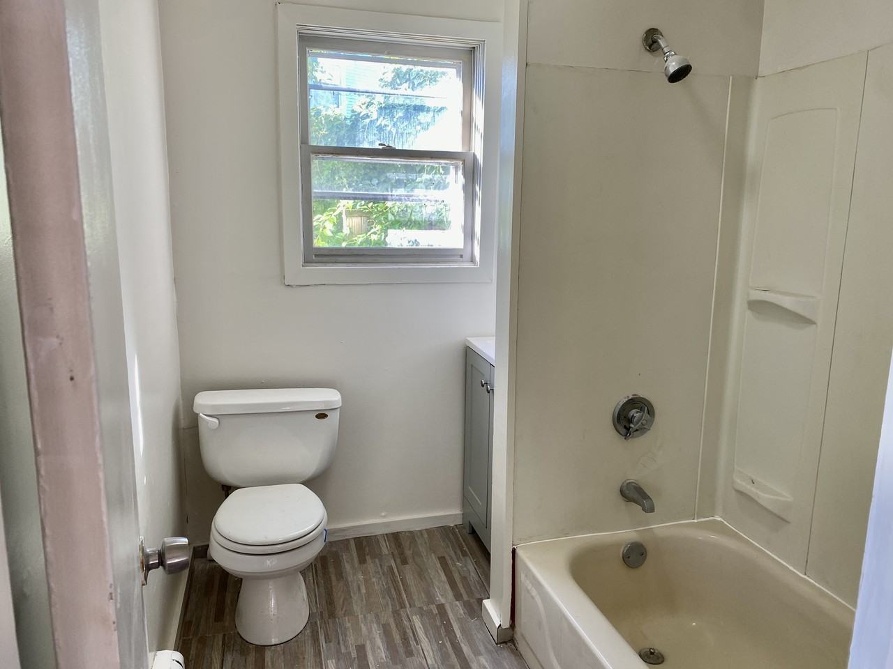 286 Griffin St - Photo 3 of 4