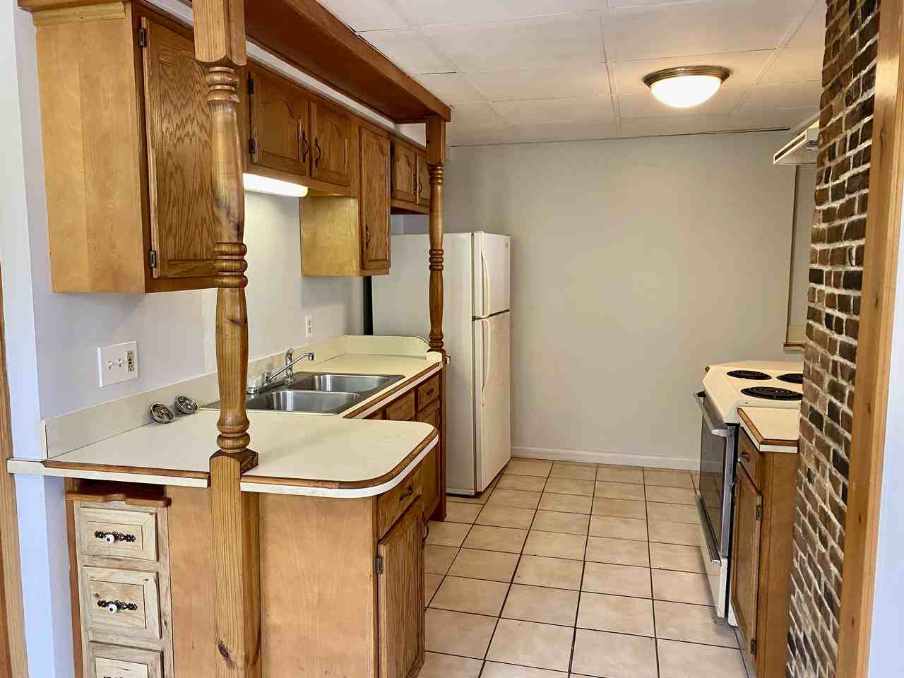 434 S Main St - Photo 2 of 12