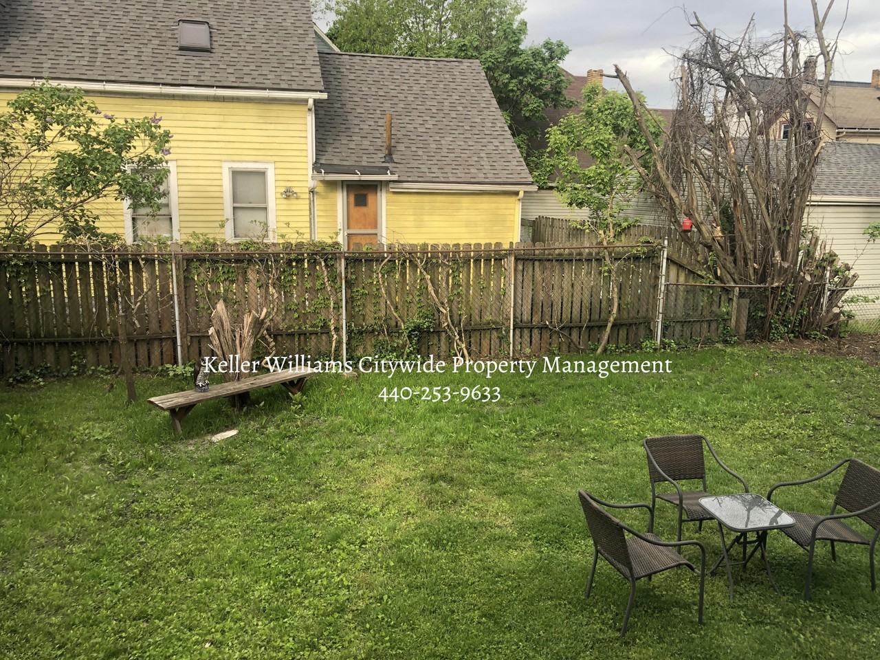 2448 Tremont Ave - Photo 2 of 2