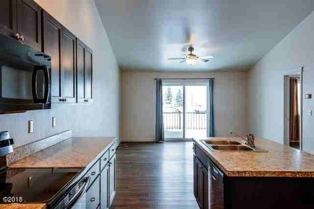 465 Mountain Vista Way - Photo 2 of 16