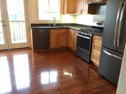 293 Chenery St - Photo 3 of 16