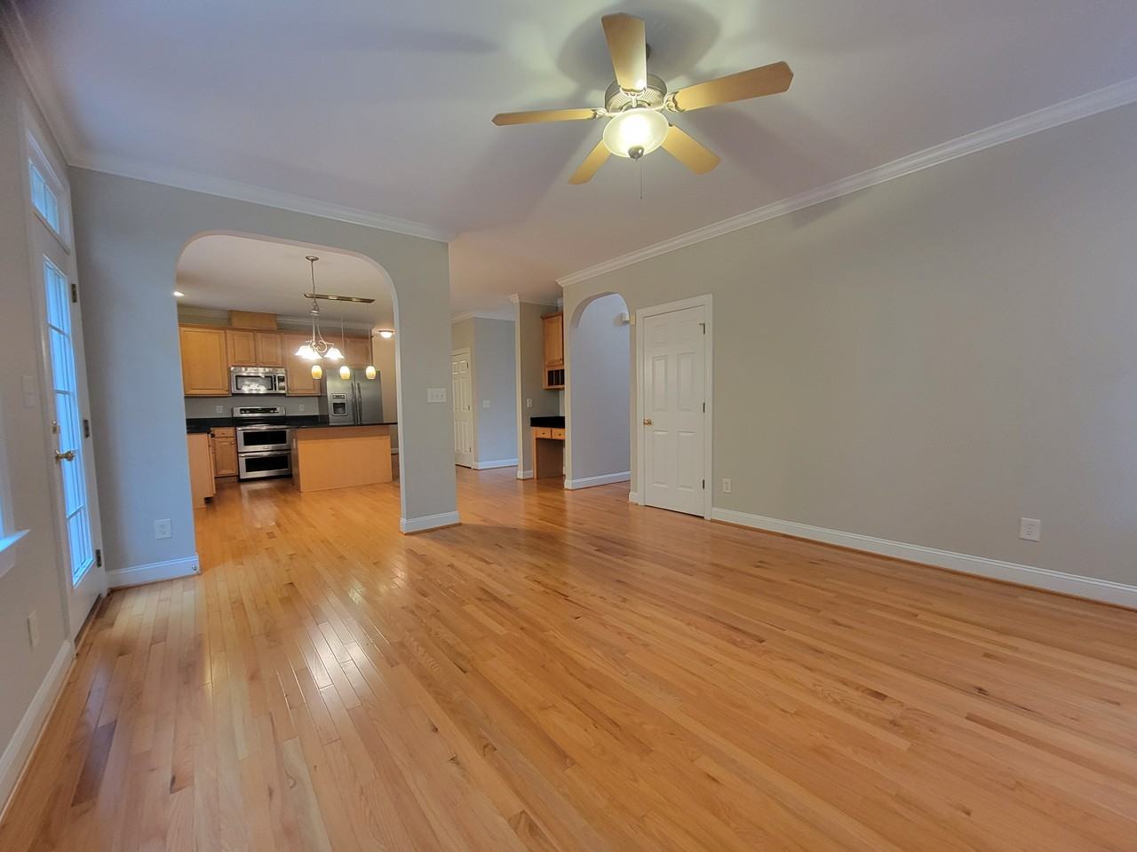 3306 Golden Heather Dr - Photo 6 of 31