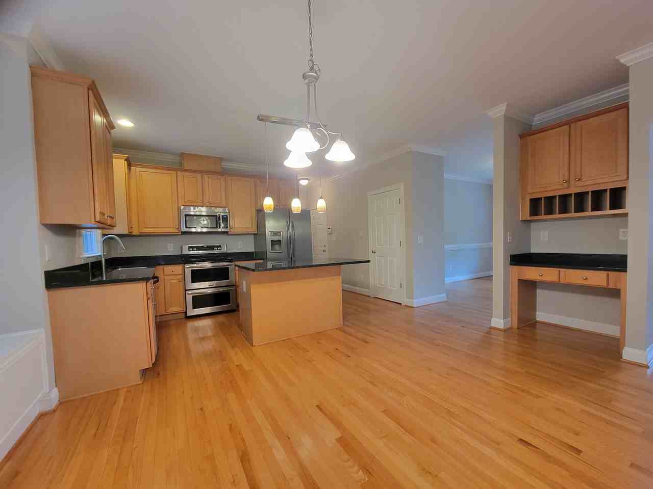 3306 Golden Heather Dr - Photo 7 of 31