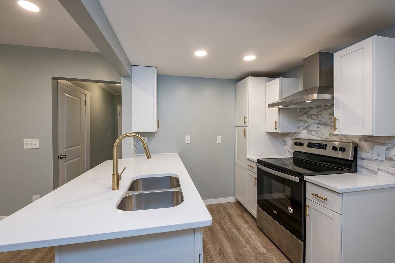 2227 Telhurst St Sw - Photo 3 of 21
