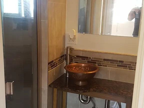 651 Eden Ave - Photo 2 of 5