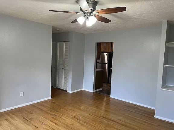 2432 Bracebridge Dr - Photo 3 of 11