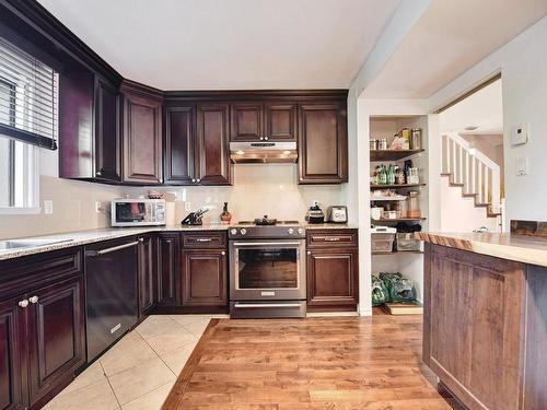 9 Avenue Glenforest - Photo 2 of 14