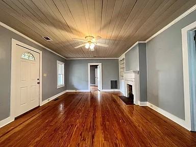 805 S Main St - Photo 3 of 8