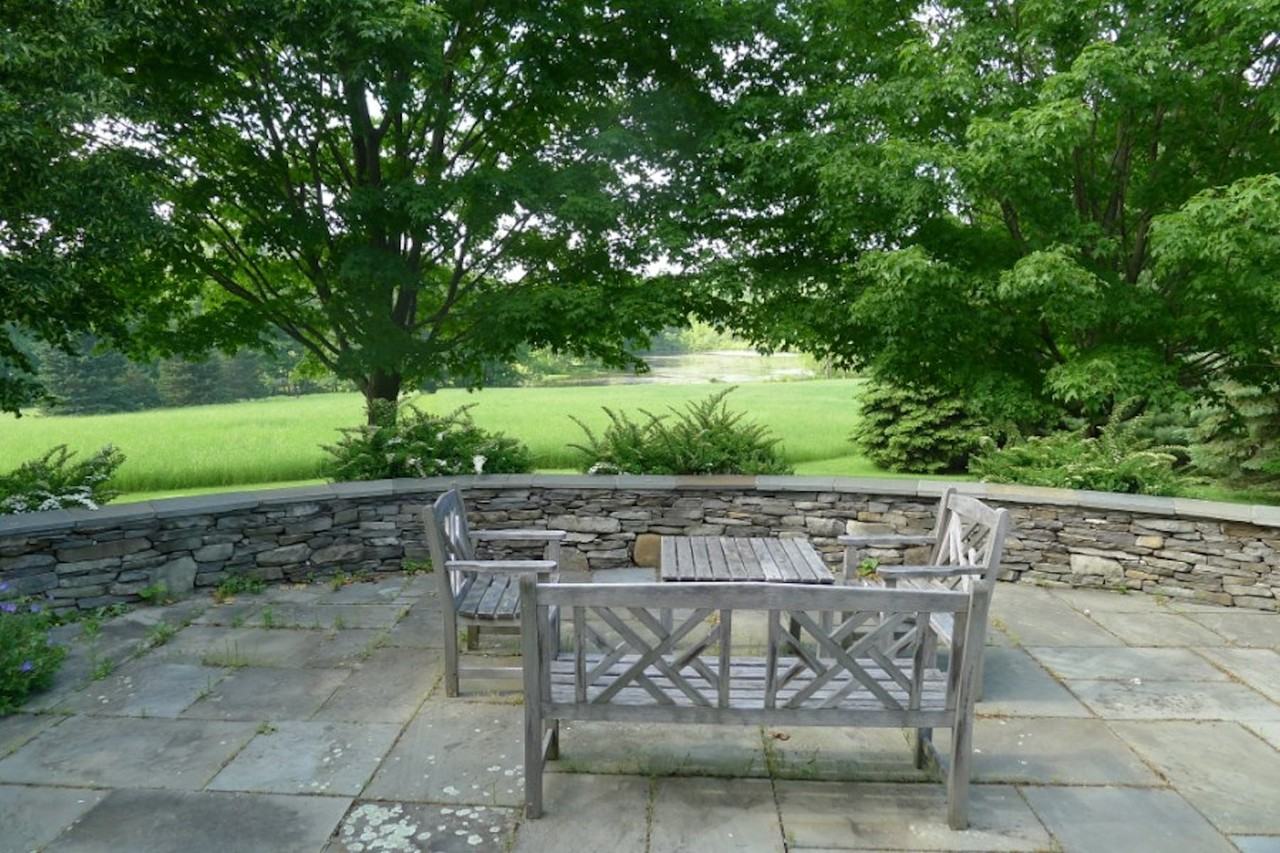 87 Norris Rd - Photo 2 of 18