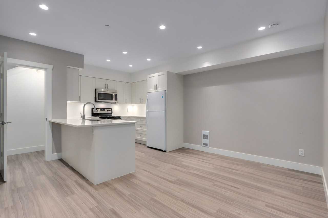 763 14th Street East - Photo 2 of 12