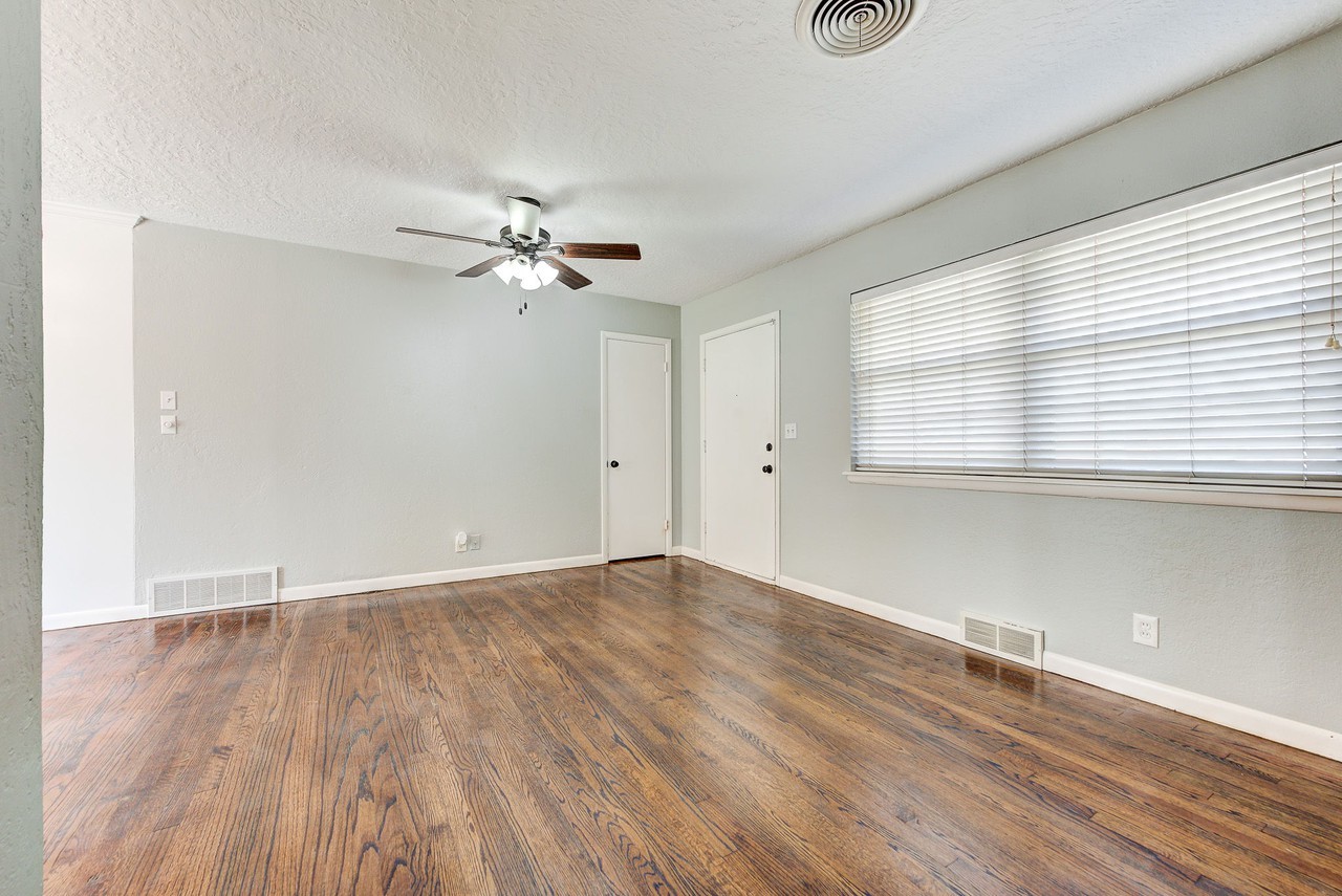 1328 Kansas St #1 - Photo 4 of 21
