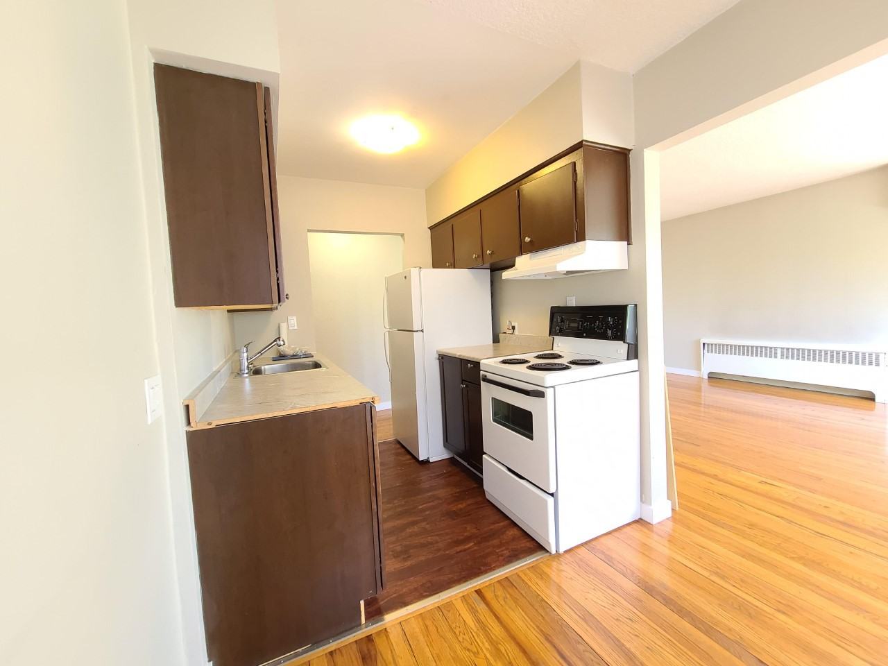 911 West 71st Avenue #5 - Photo 4 of 15