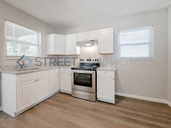 6575 Julian Ave - Photo 3 of 16