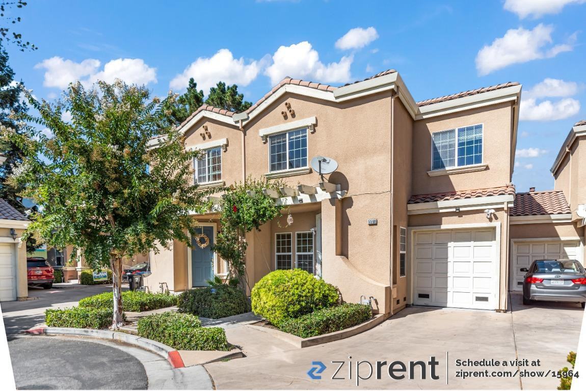 5568 Cedar Garden Ct - Photo 2 of 21