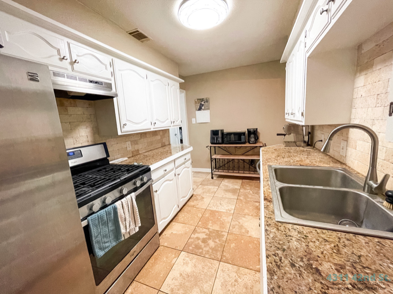 4311 42nd Street - Photo 7 of 21