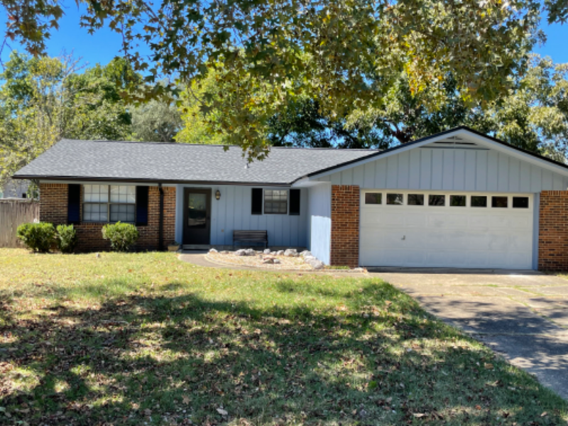 85 7th St - Photo 2 of 25