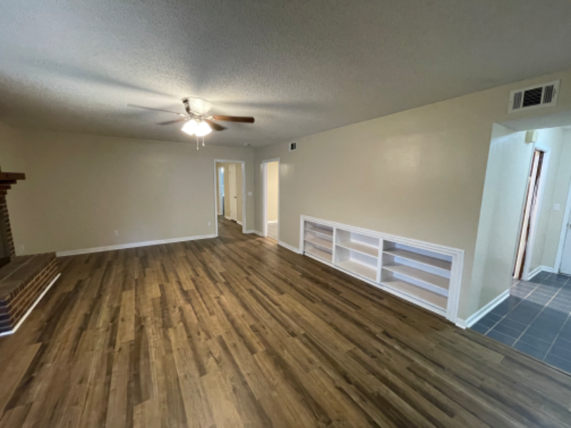 85 7th St - Photo 5 of 25