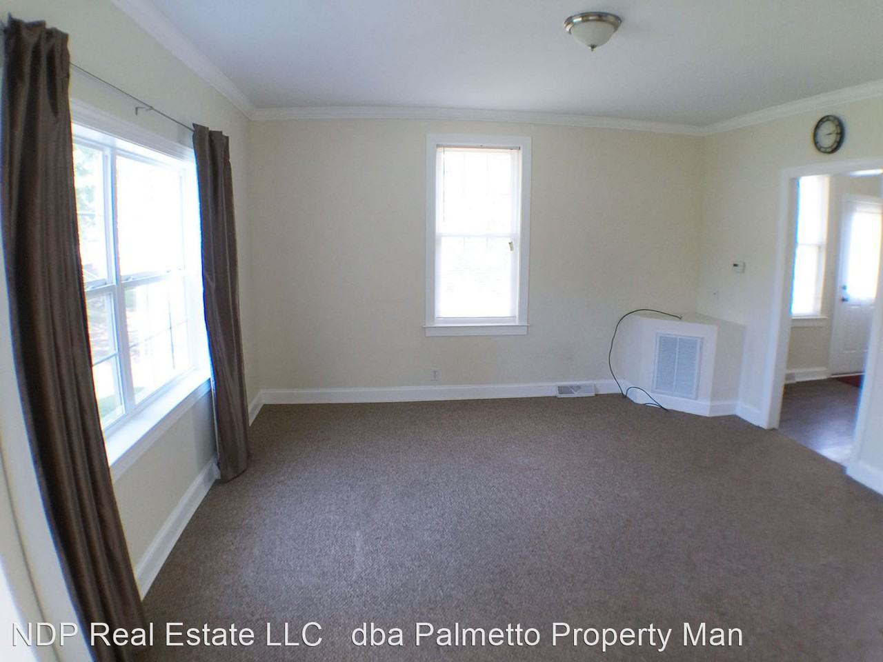 108 Whitney St - Photo 3 of 12