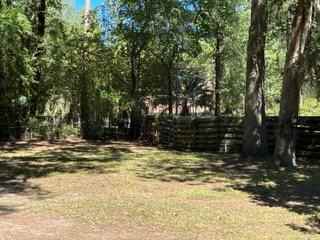 409 Hines Dr - Photo 5 of 5