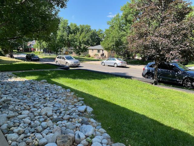 570 1/2 S High St - Photo 3 of 23