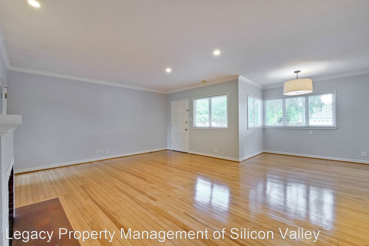 437 Church St - Photo 2 of 31