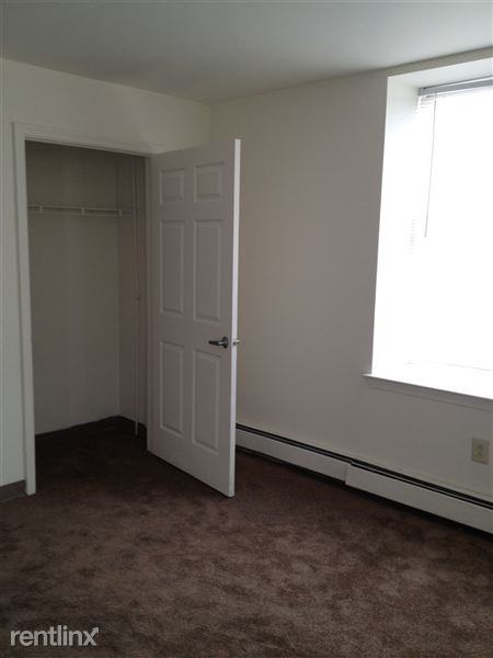 Chatham Courts - Photo 2 of 6