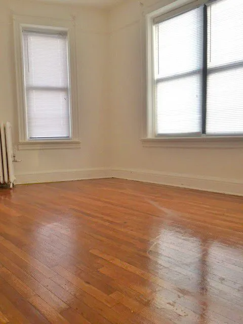 129 Ocean View Ave #4D - Photo 3 of 4