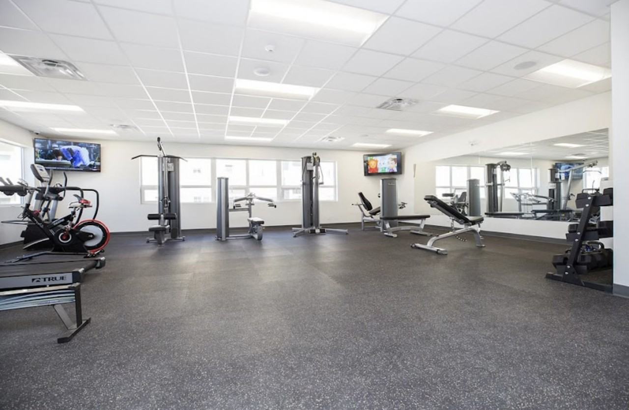 365 Bridge Lake Dr - Photo 3 of 9