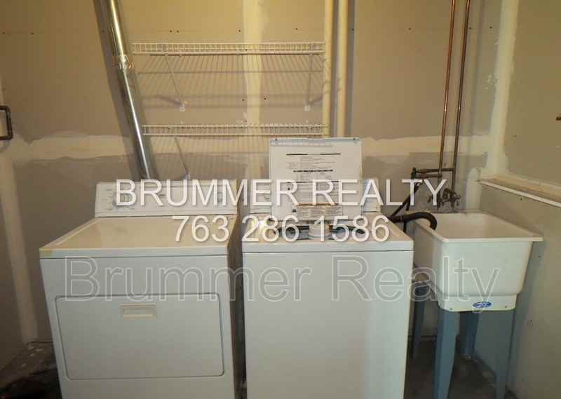 15448 Fluorine St Nw - Photo 3 of 32